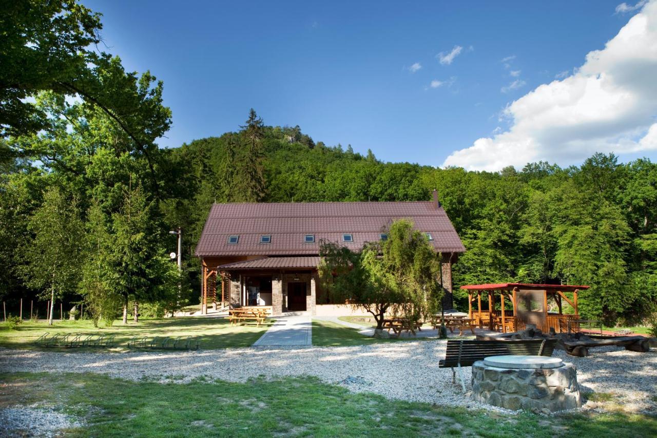 Pod Bresteckou Skalou Břestek Exterior foto