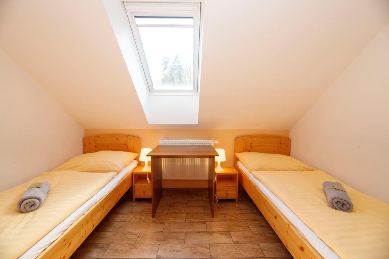 Pod Bresteckou Skalou Břestek Exterior foto